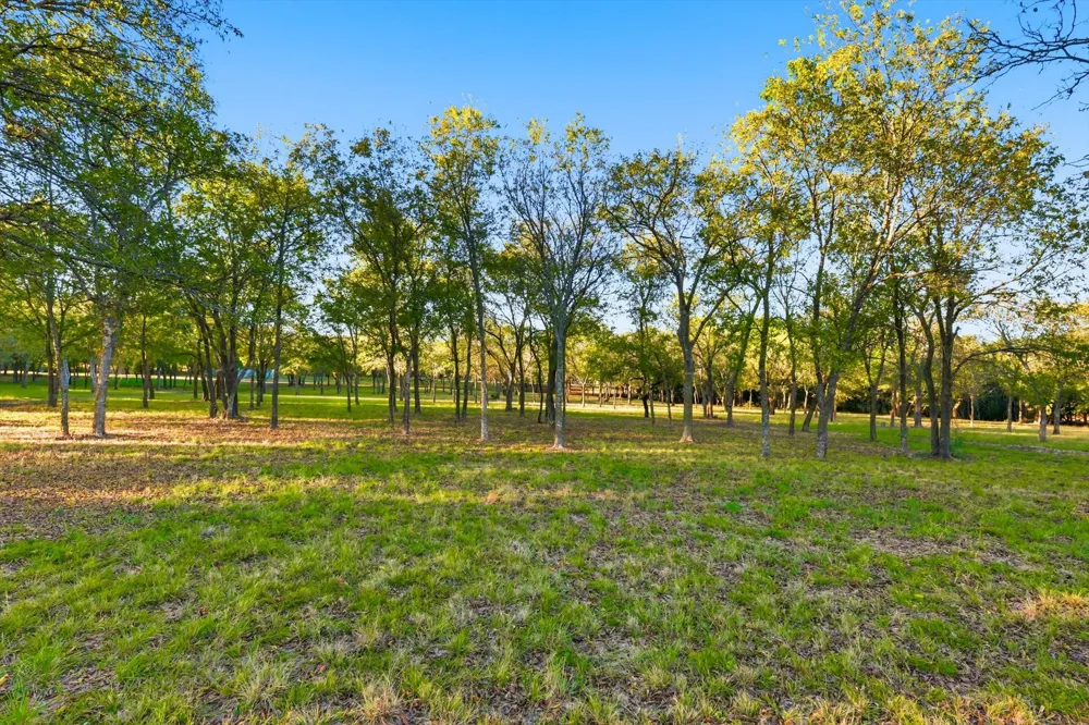 2401 Bear Creek Road Aledo, TX 76008