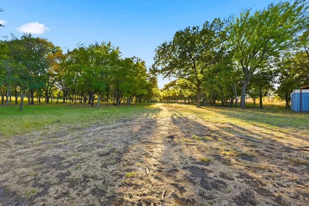 2401 Bear Creek Road Aledo, TX 76008