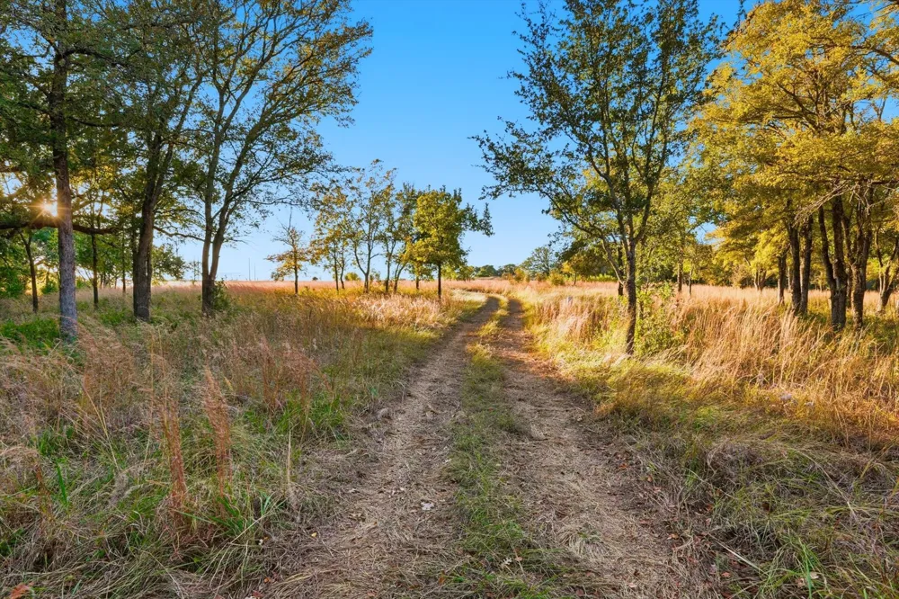 2401 Bear Creek Road Aledo, TX 76008