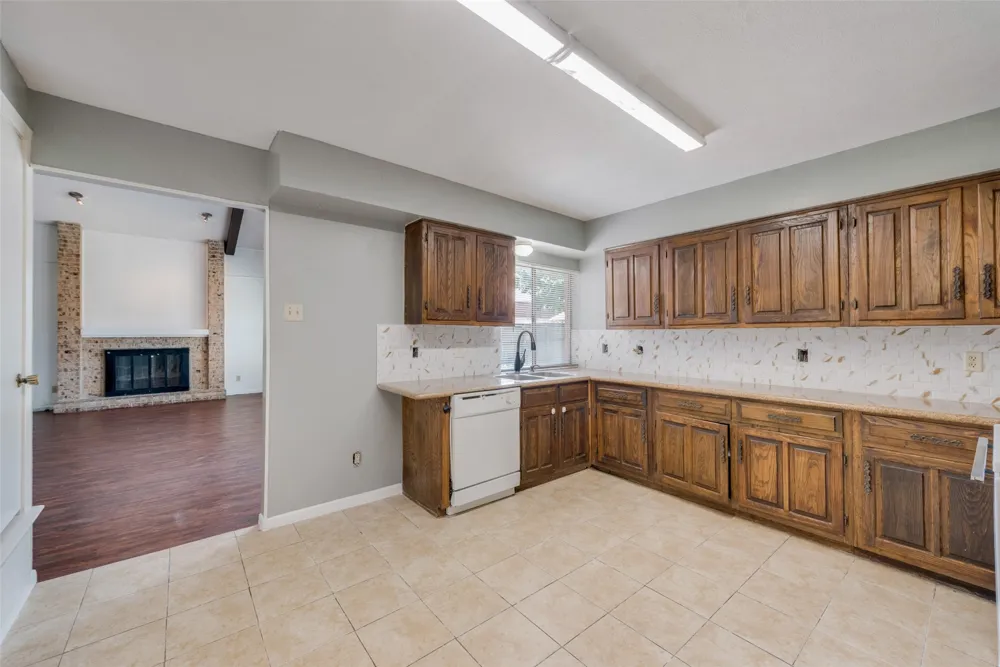 209 Saint Johns Drive Richardson, TX 75081