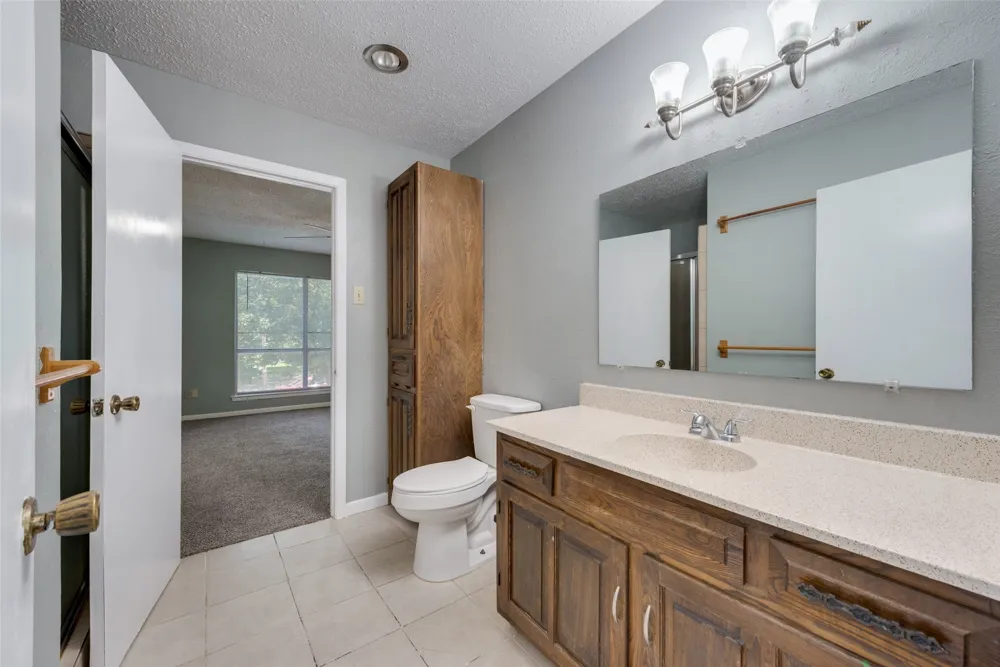 209 Saint Johns Drive Richardson, TX 75081