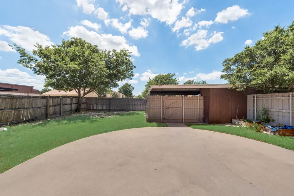209 Saint Johns Drive Richardson, TX 75081
