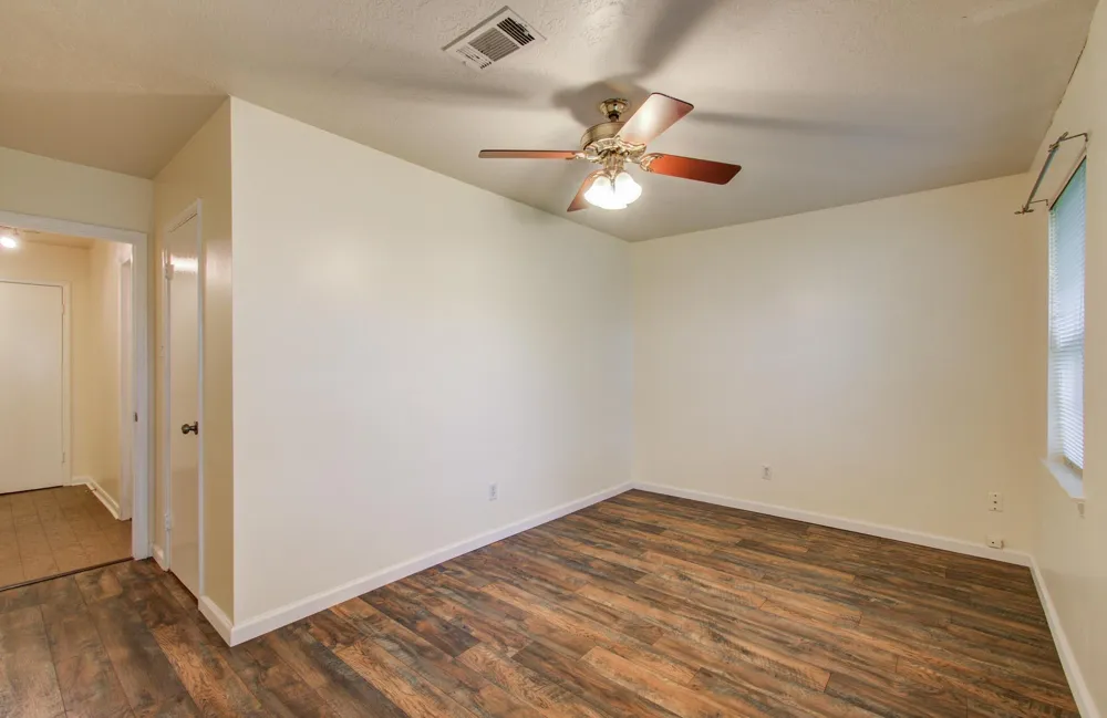 6030 Willowbend Boulevard Houston, TX 77096