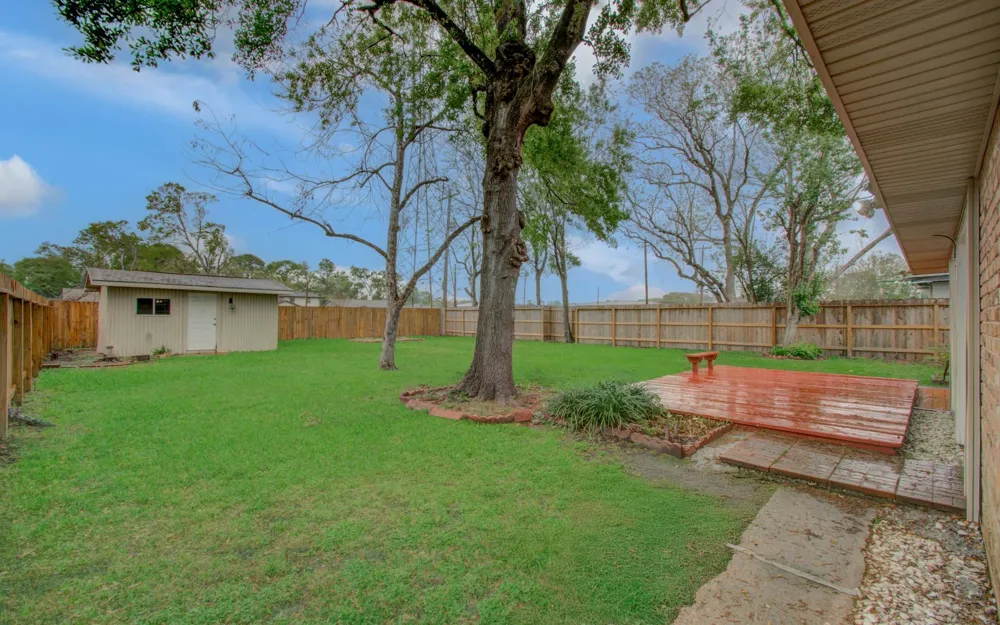 6030 Willowbend Boulevard Houston, TX 77096