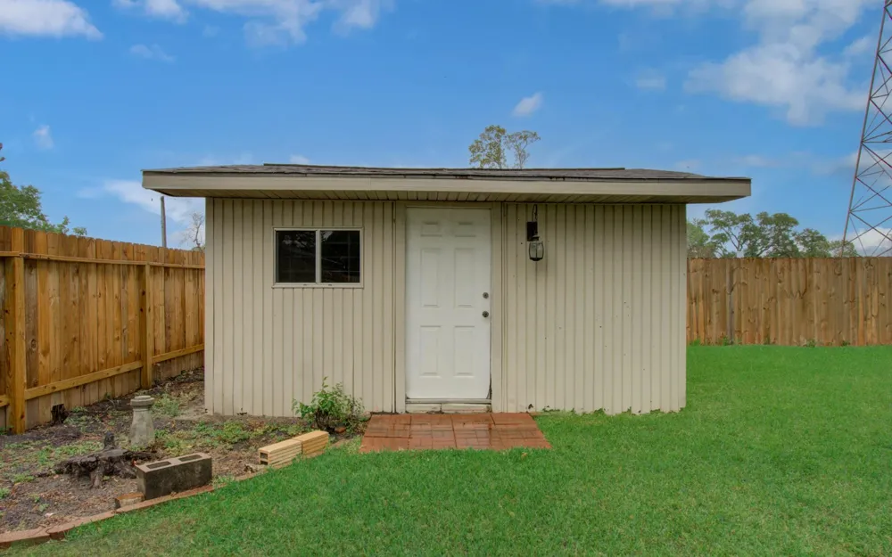 6030 Willowbend Boulevard Houston, TX 77096