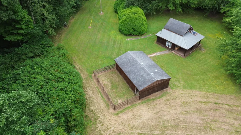 Tharp Lake Road Cassopolis, MI 49031