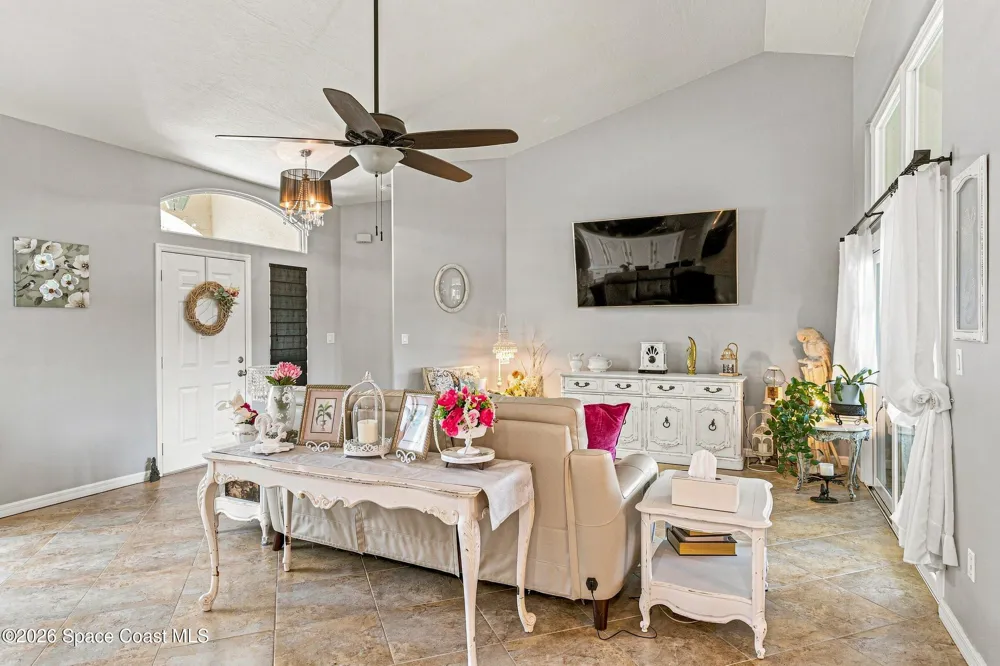 910 Brookshire Circle Malabar, FL 32950