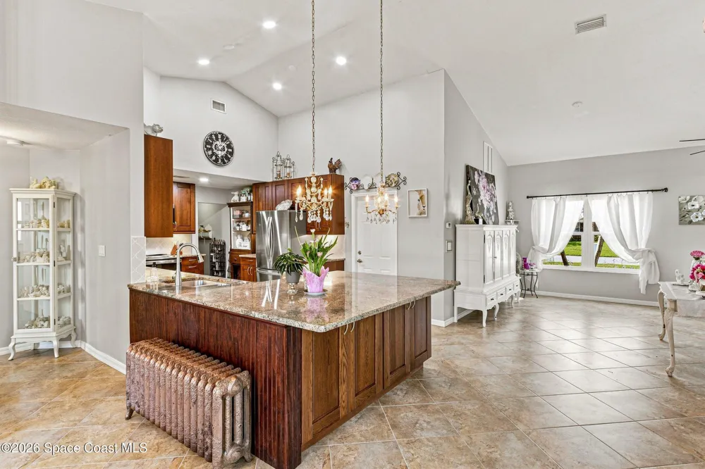 910 Brookshire Circle Malabar, FL 32950