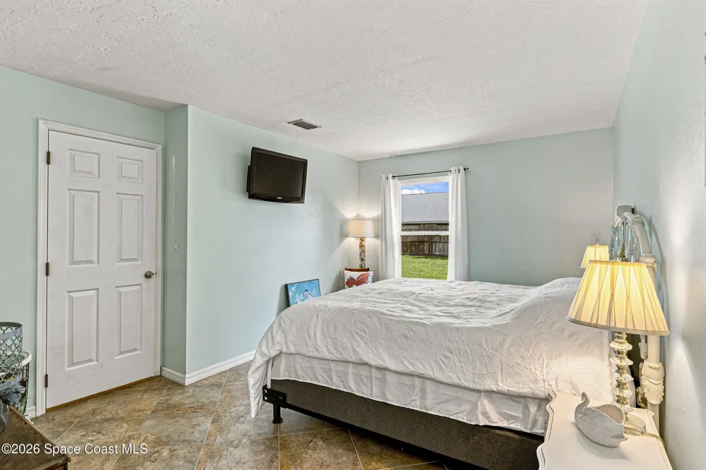 910 Brookshire Circle Malabar, FL 32950