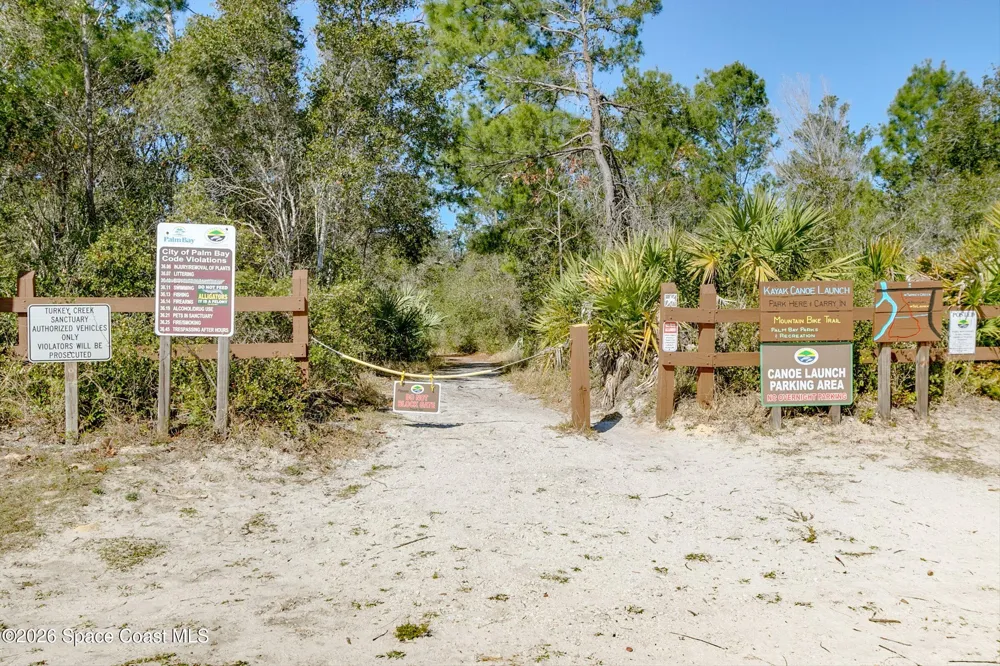 910 Brookshire Circle Malabar, FL 32950