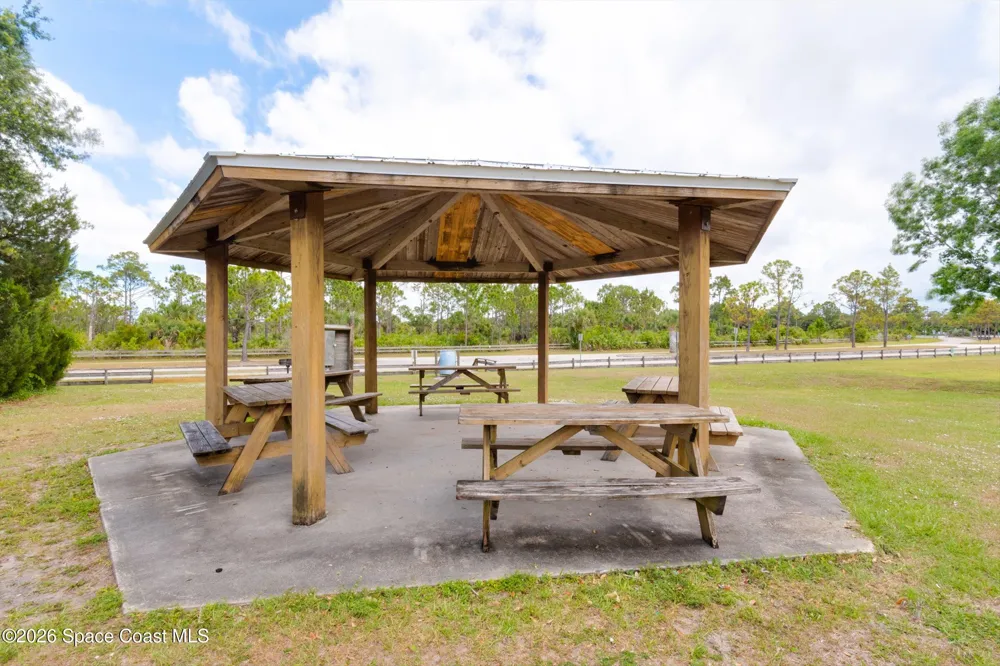 910 Brookshire Circle Malabar, FL 32950