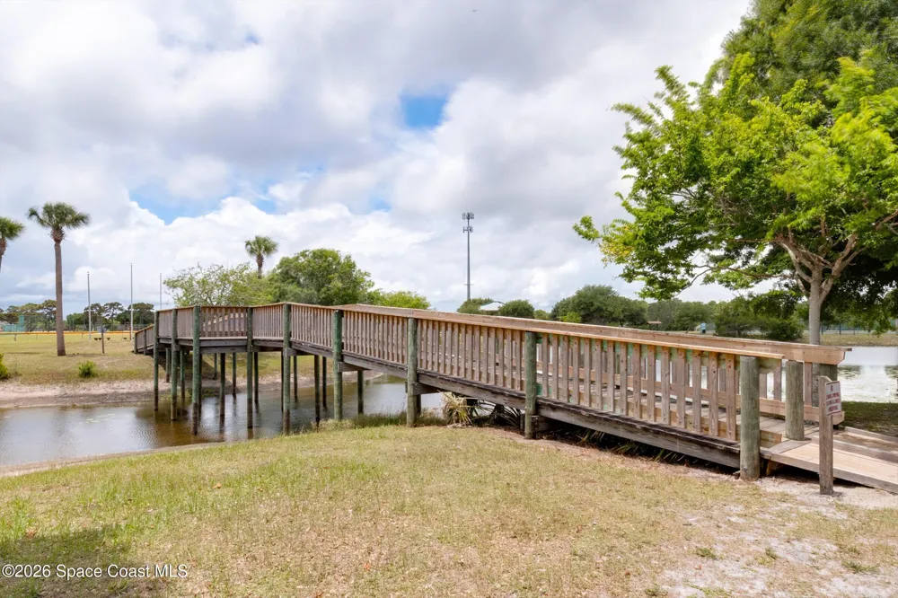 910 Brookshire Circle Malabar, FL 32950