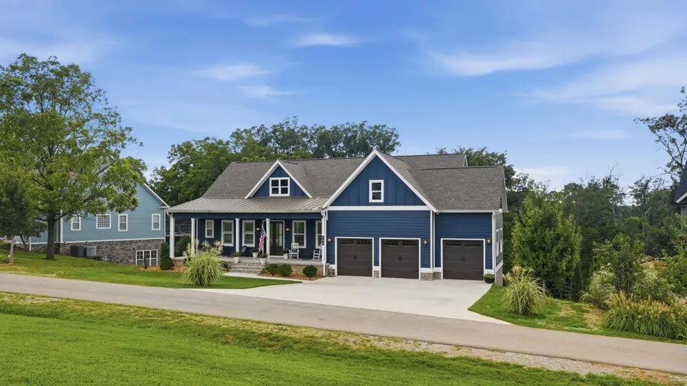 136 Bay Cove Trl Winchester, TN 37398