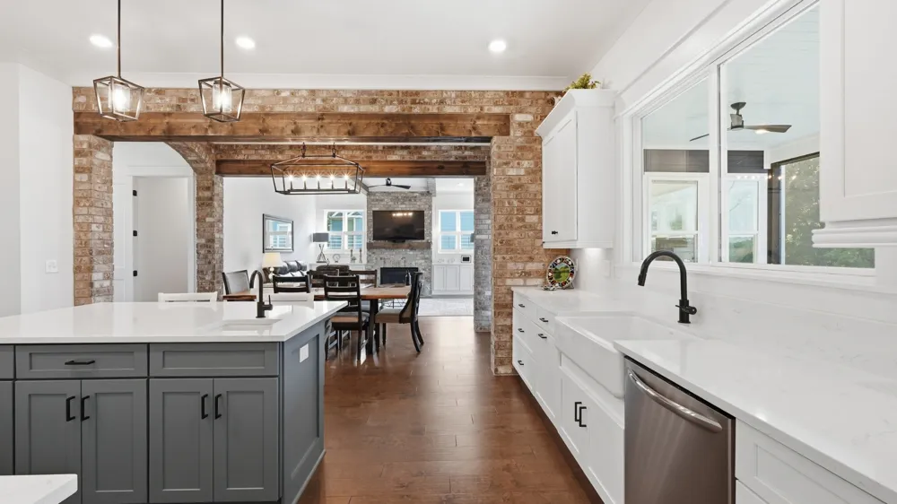 136 Bay Cove Trl Winchester, TN 37398
