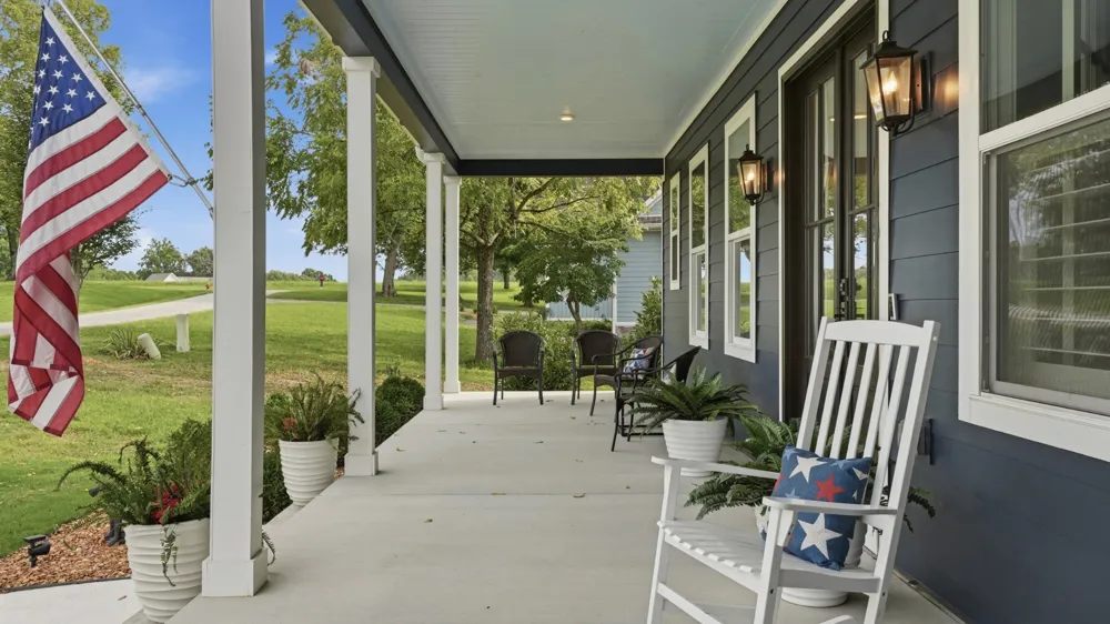 136 Bay Cove Trl Winchester, TN 37398