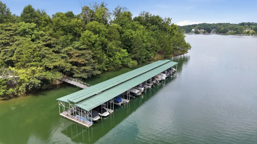 136 Bay Cove Trl Winchester, TN 37398