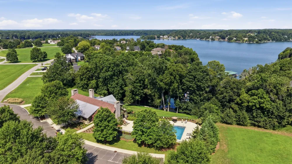 136 Bay Cove Trl Winchester, TN 37398