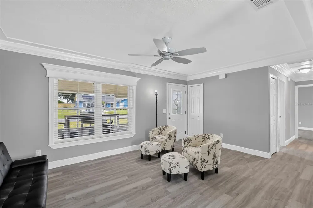 1233 PADGETT CIRCLE Lady Lake, FL 32159