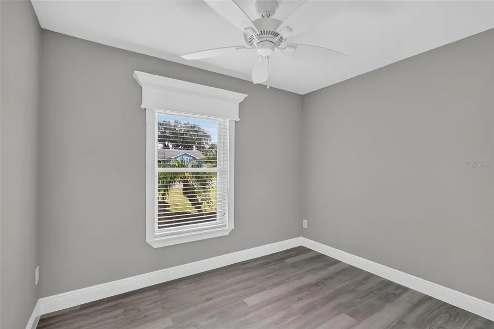 1233 PADGETT CIRCLE Lady Lake, FL 32159