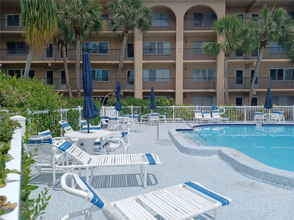 2525 W BAY DRIVE #A12 Belleair Bluffs, FL 33770