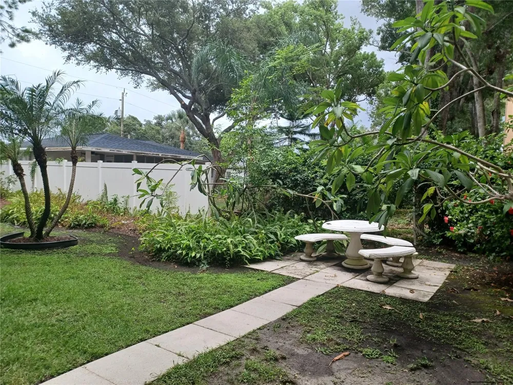 2525 W BAY DRIVE #A12 Belleair Bluffs, FL 33770