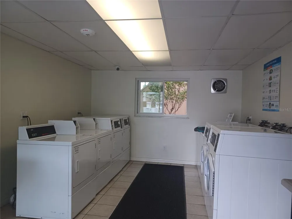 2525 W BAY DRIVE #A12 Belleair Bluffs, FL 33770