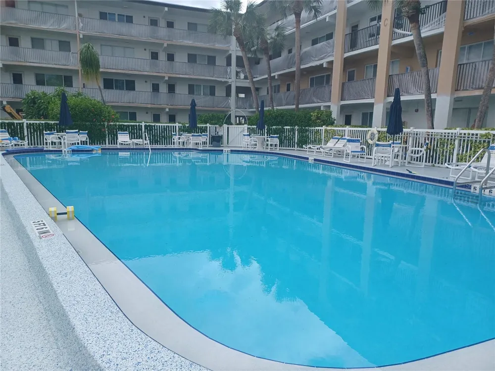 2525 W BAY DRIVE #A12 Belleair Bluffs, FL 33770