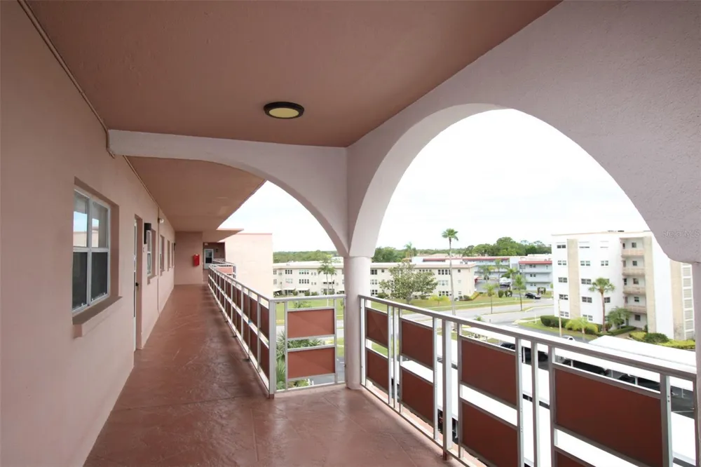 5521 80TH STREET #506 St Petersburg, FL 33709