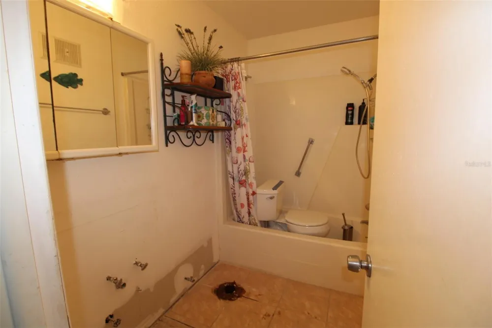 5521 80TH STREET #506 St Petersburg, FL 33709