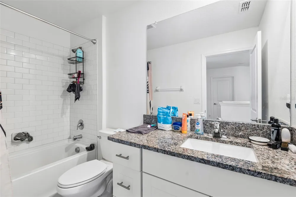 6402 BACK FORTY LOOP Zephyrhills, FL 33541