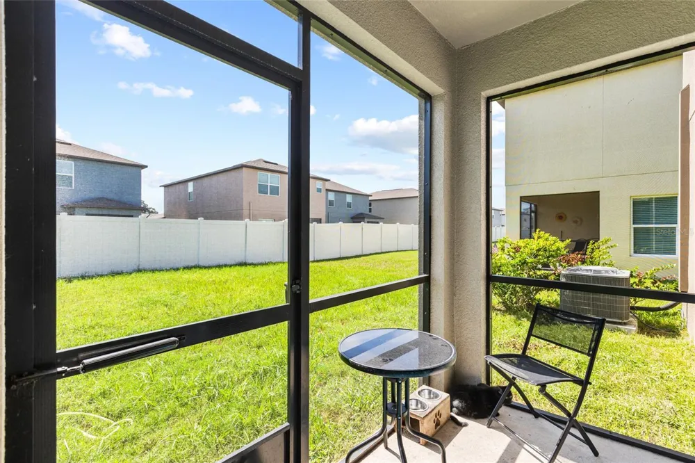 6402 BACK FORTY LOOP Zephyrhills, FL 33541