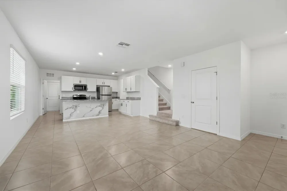15056 WINDFLOWER ALLEY Winter Garden, FL 34787