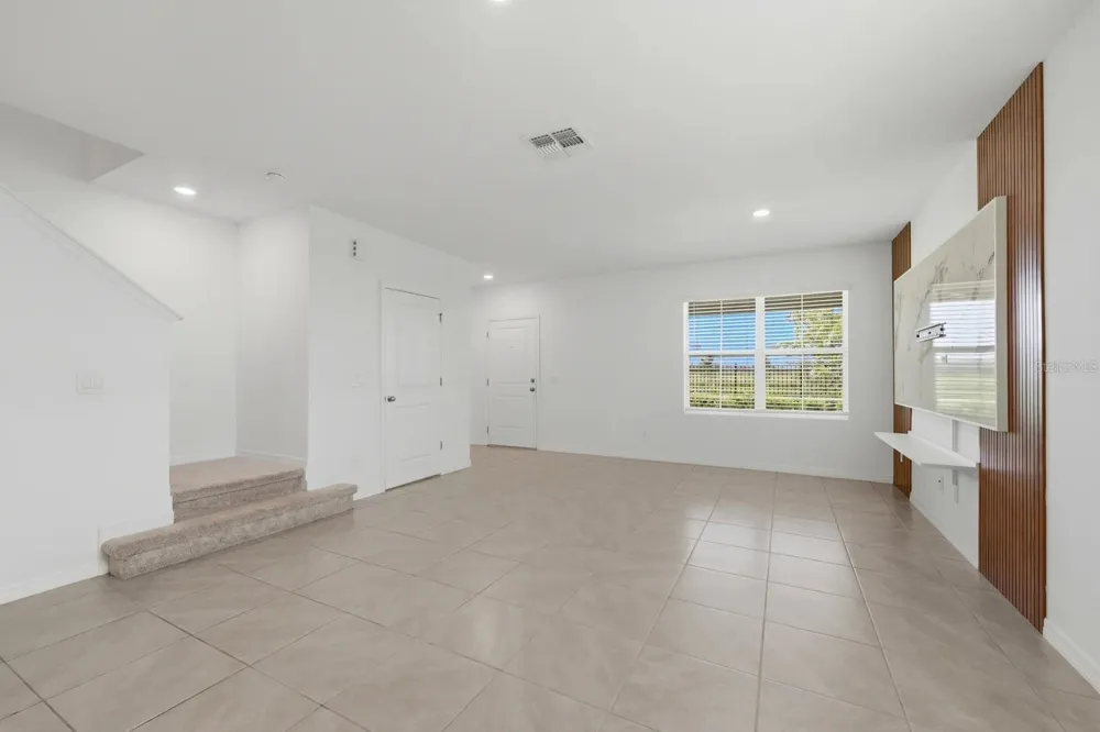 15056 WINDFLOWER ALLEY Winter Garden, FL 34787