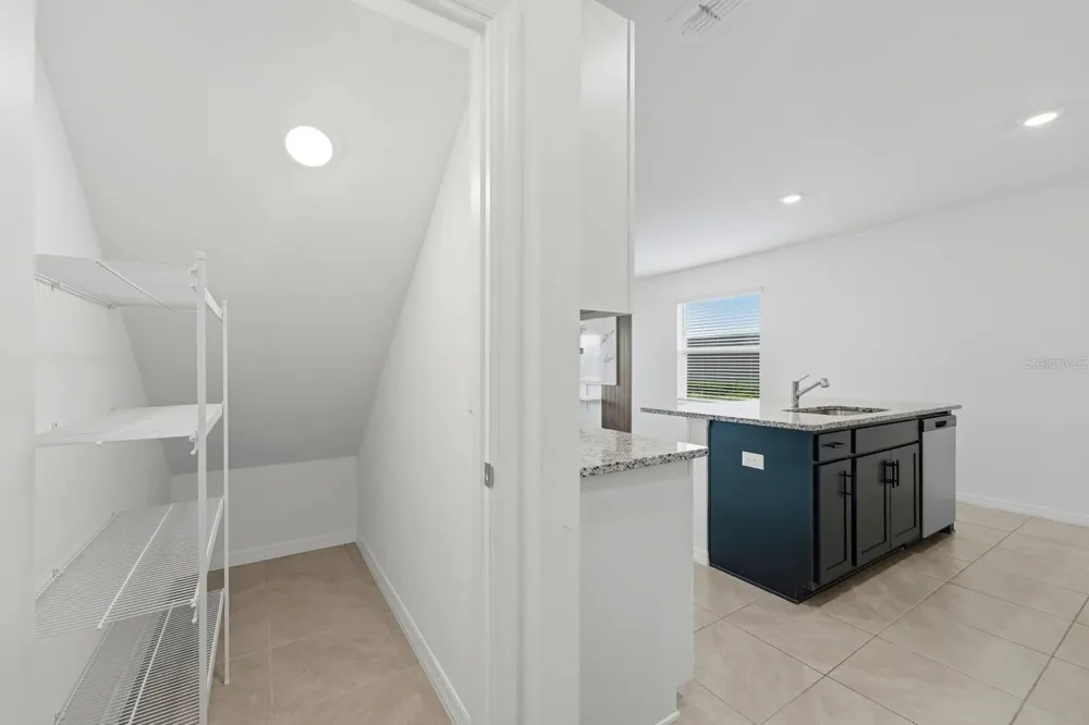 15056 WINDFLOWER ALLEY Winter Garden, FL 34787