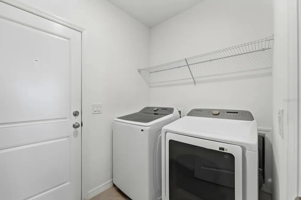 15056 WINDFLOWER ALLEY Winter Garden, FL 34787