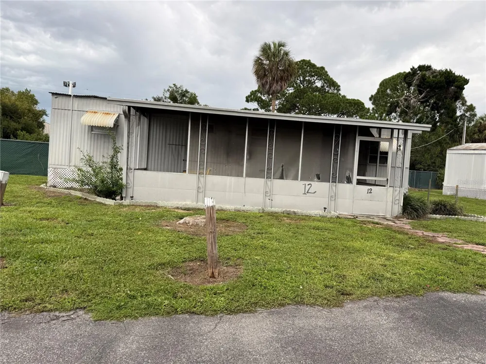 6435 W HILLSBOROUGH AVENUE Tampa, FL 33634