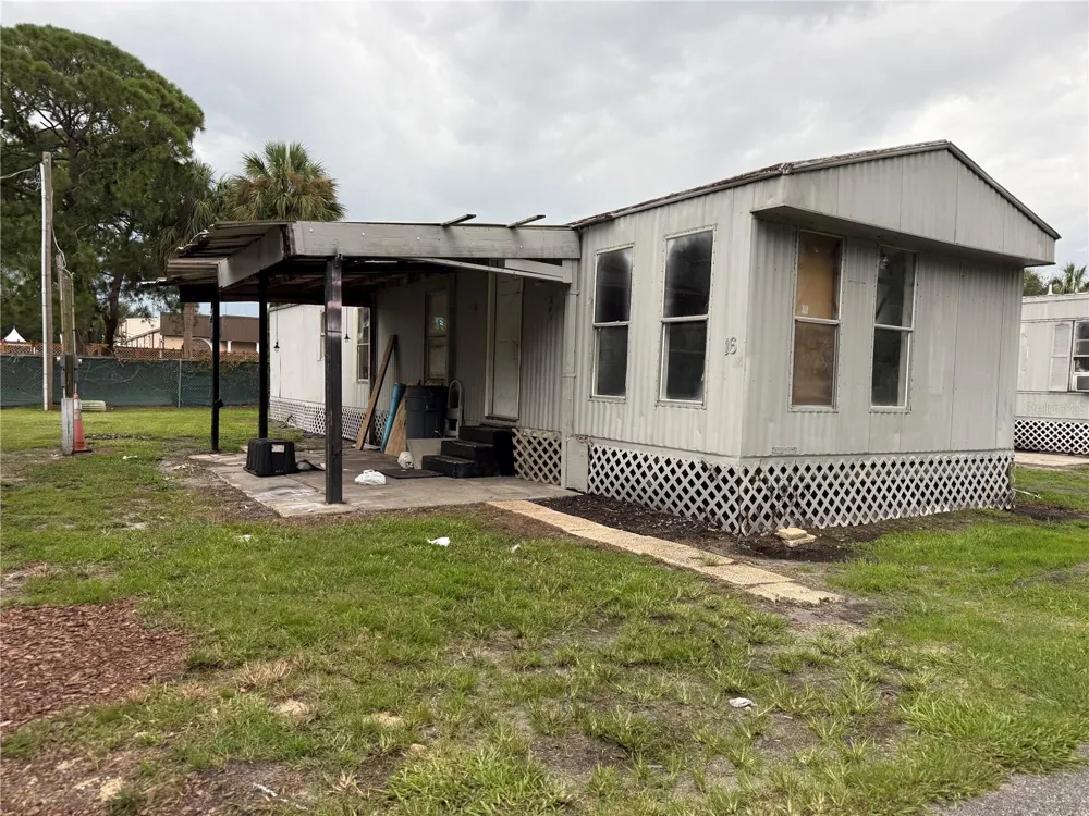 6435 W HILLSBOROUGH AVENUE Tampa, FL 33634