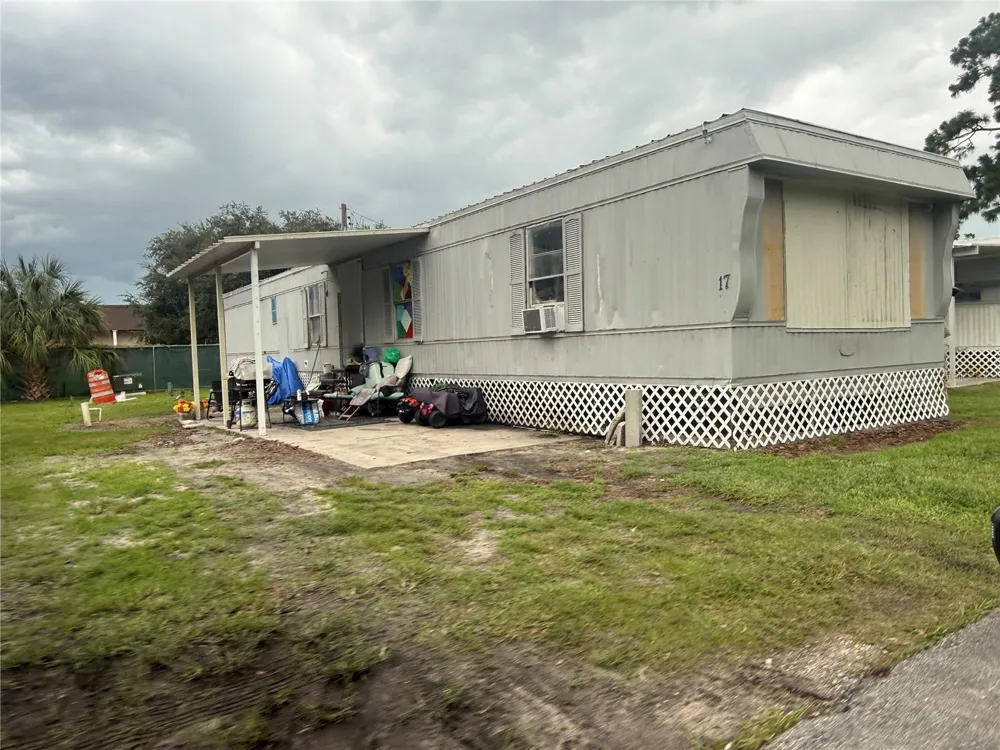 6435 W HILLSBOROUGH AVENUE Tampa, FL 33634