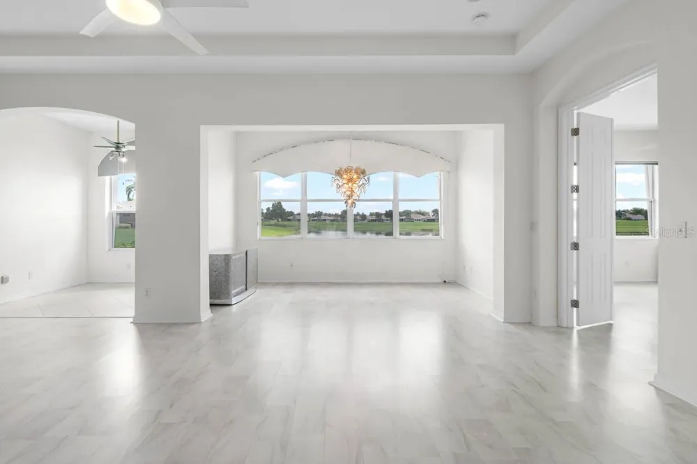 1015 CHELSEA GREENS COURT #40 Sun City Center, FL 33573