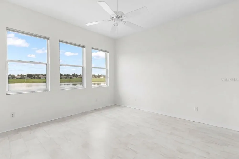 1015 CHELSEA GREENS COURT #40 Sun City Center, FL 33573