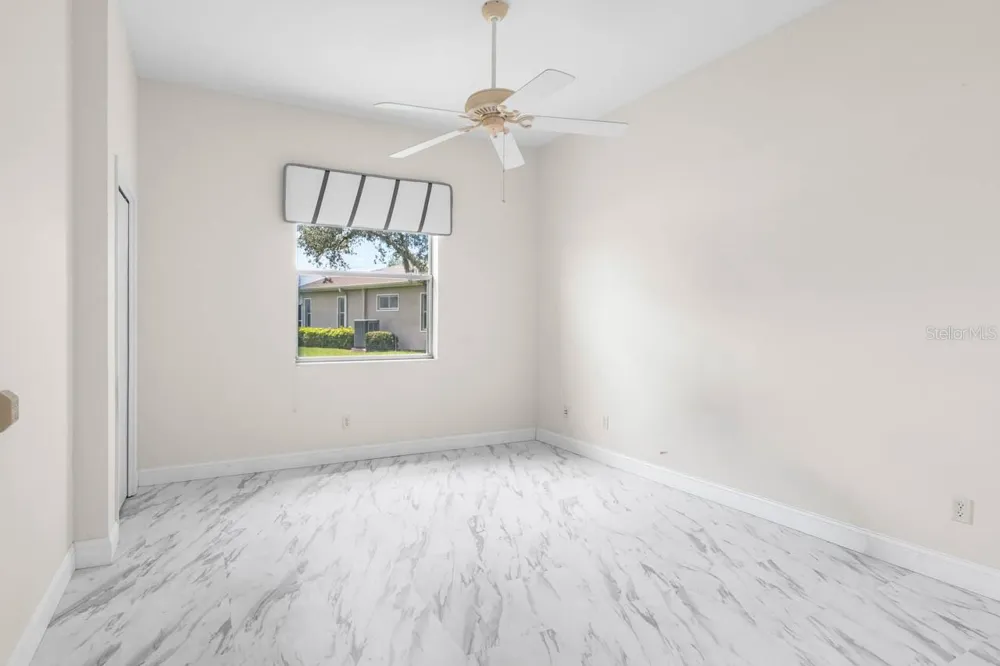 1015 CHELSEA GREENS COURT #40 Sun City Center, FL 33573