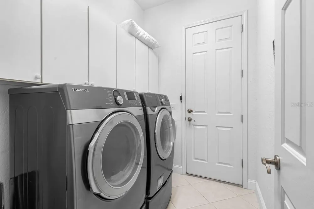 1015 CHELSEA GREENS COURT #40 Sun City Center, FL 33573