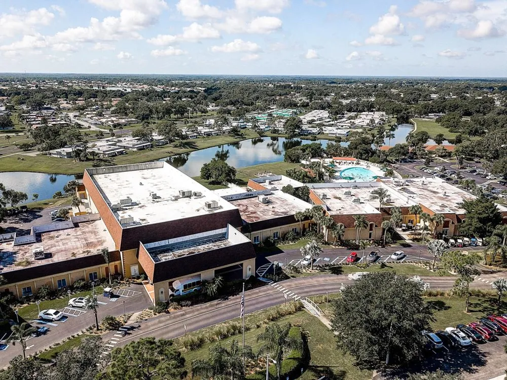 1015 CHELSEA GREENS COURT #40 Sun City Center, FL 33573