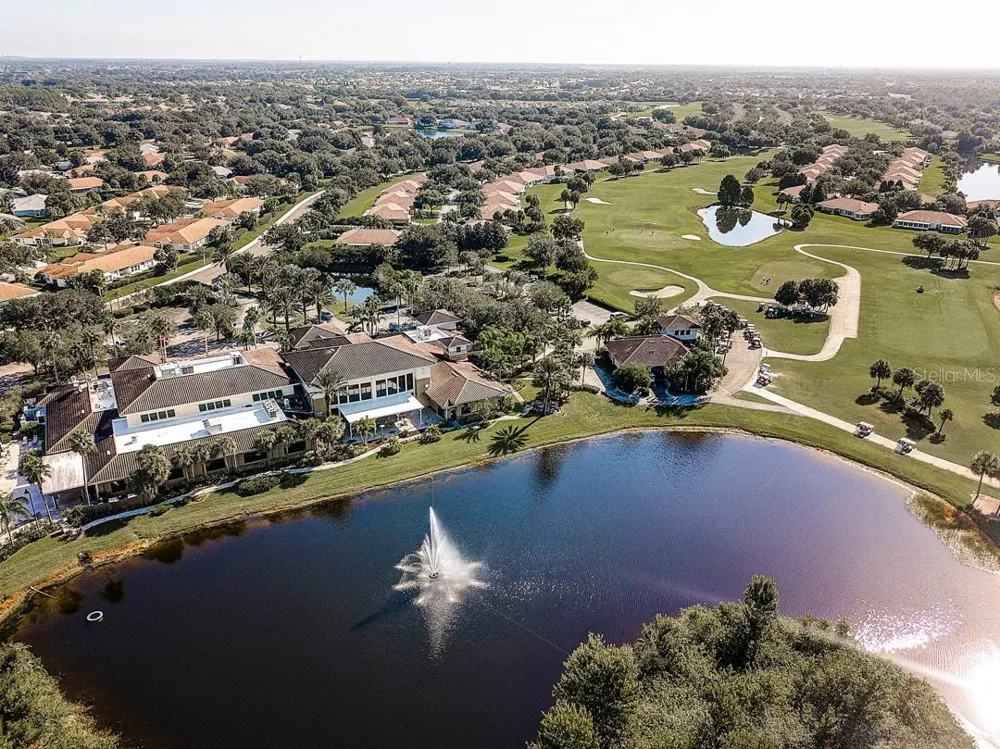 1015 CHELSEA GREENS COURT #40 Sun City Center, FL 33573