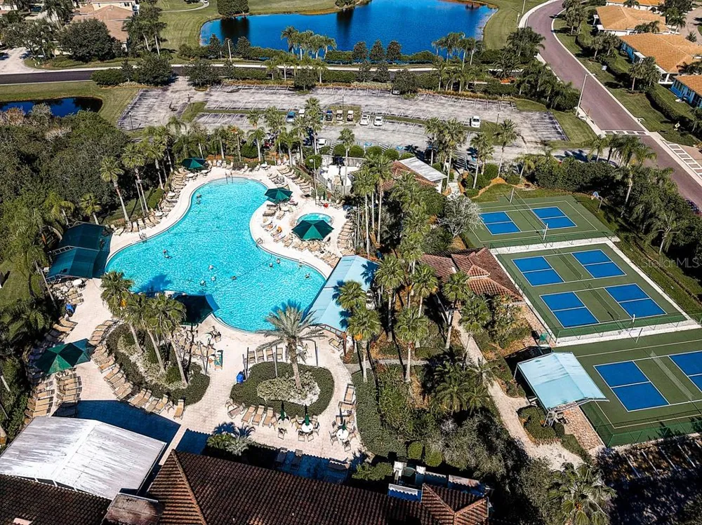 1015 CHELSEA GREENS COURT #40 Sun City Center, FL 33573