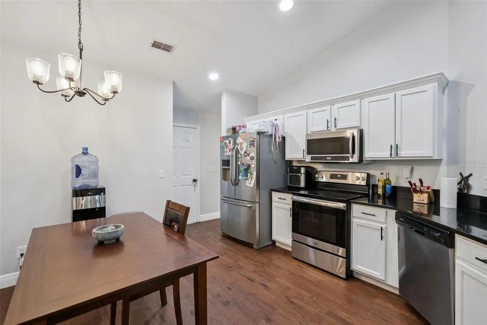 806 OAK FOREST COURT Deland, FL 32724