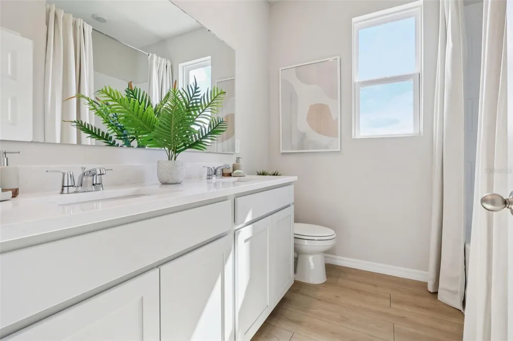 5308 CLOUDBERRY AVENUE Lakeland, FL 33811