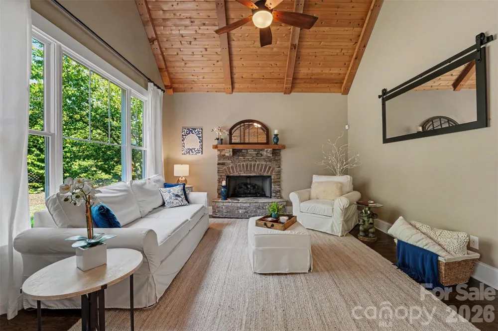 120 Silver Lake Trail Mooresville, NC 28117
