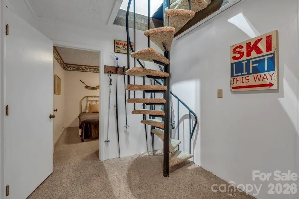 211 Foxgrape Hollow #77 Beech Mountain, NC 28604