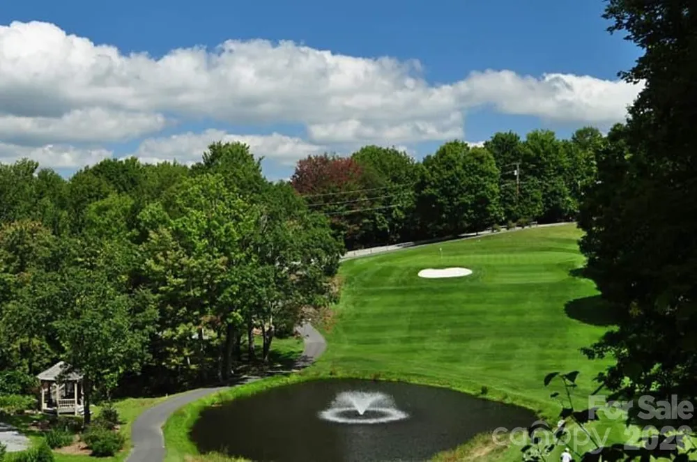211 Foxgrape Hollow #77 Beech Mountain, NC 28604